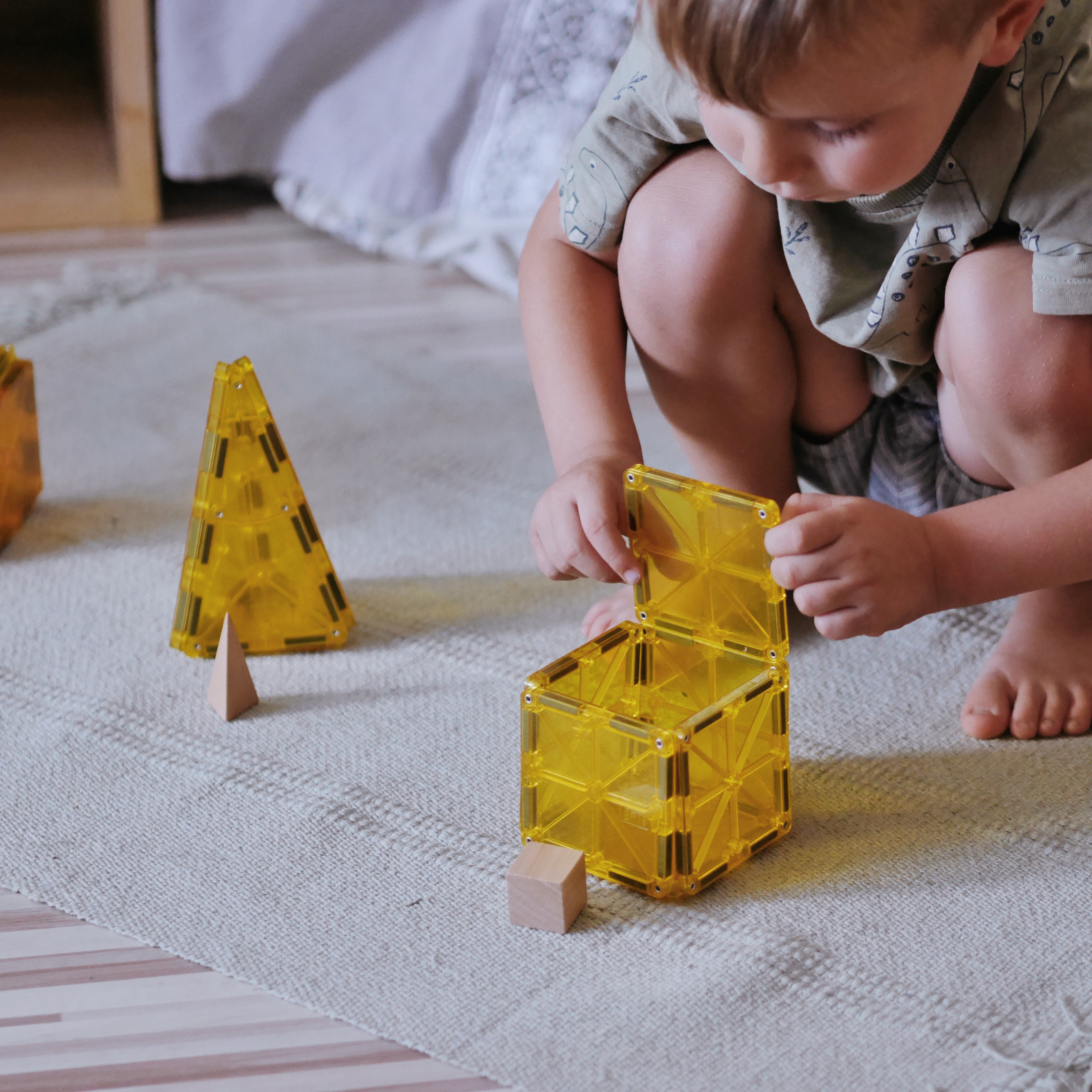 Pięć pomysłów na aktywności edukacyjne z klockami magnetycznymi